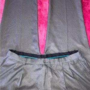 HAGGAR MEN PANTS💕SIZE 42X29💕